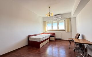 CityImob Invest vă propune spre vânzare un apartament de 3 camere situat ultrace - Poză 4