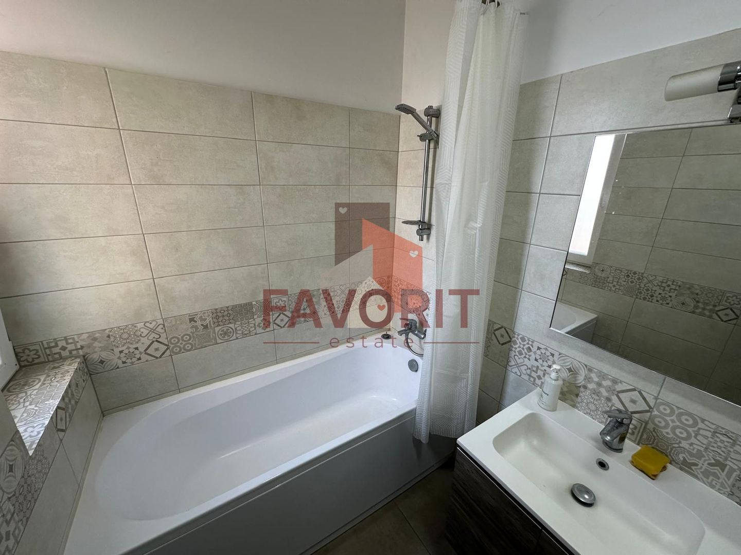 2 camere | etaj 1 | centrala proprie | mobilat si utilat | bloc nou | - Poză 8