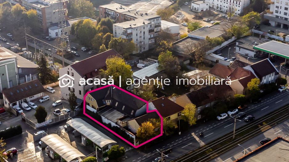 Spațiu generos în centrul Aradului. Ideal pentru birouri sau cabinete - Poză 10