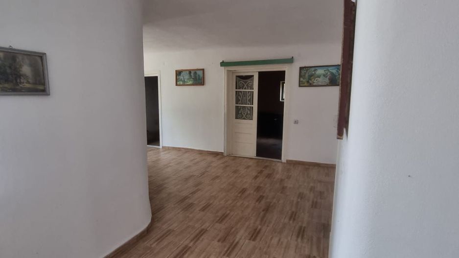 Casă 6 camere, livadă, 3 199 mp, Girisul Negru, Bihor. 42 000 E - Poză 6