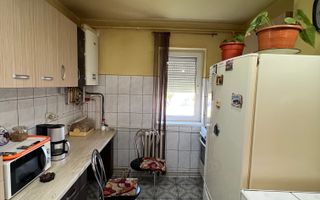 Apartament 3 camere decomandat / Str. V. Aaron - Poză 7