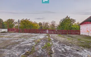 Proprietate impresionantă Sântana - 3500 mp utili - Poză 47