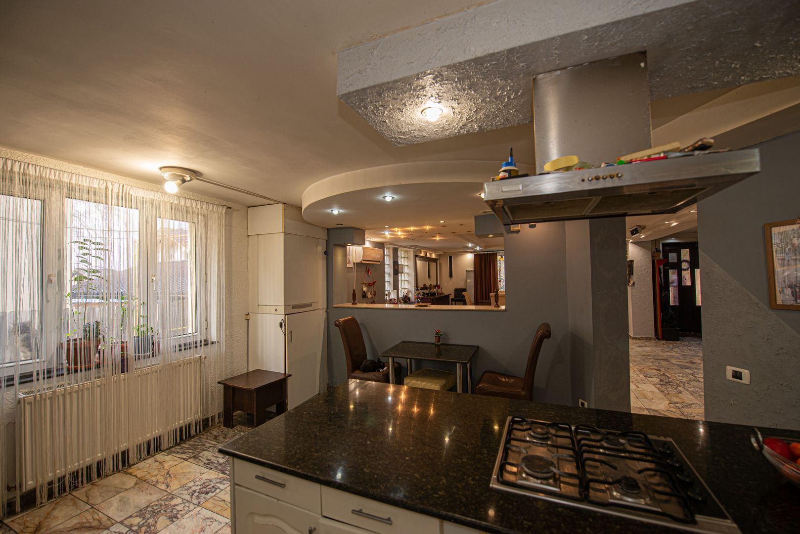 Casa de vanzare 9 camere potential investitie Cornetu teren 1200mp - Poză 9