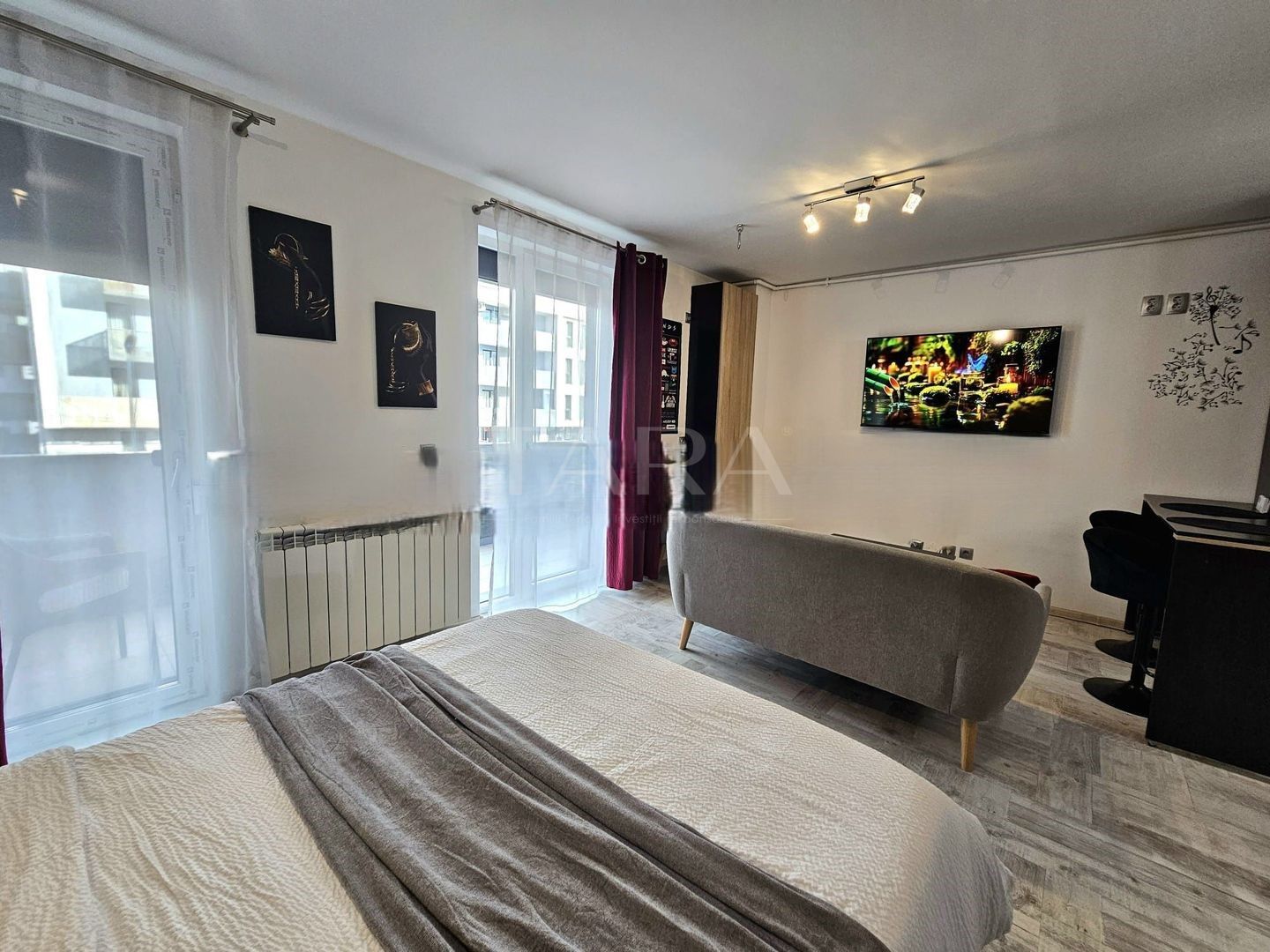 Studio cochet cu balcon generos – Andrei Mureșanu Sud. - Poză 2