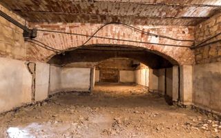 Inchiriez Spațiu Comercial 241 mp – Str. Horea (Demisol cu Cărămidă Istorică & Dublu Acces ISU) - Poză 4