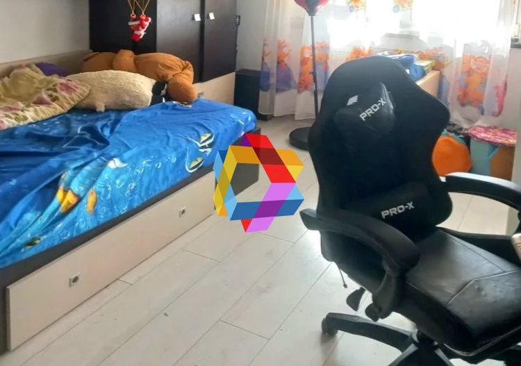 Apartament cu trei camere, zona Astra 70 mp - Poză 4