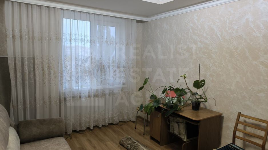 Vânzare, apartament, 3 camere, str. Luceafarul ,sat. Dobogea. - Poză 4