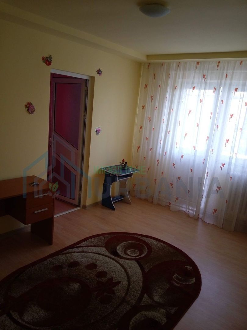 Apartament 2 camere decomandat, etaj 4/4, zona Alexandru cel Bun - Poză 5
