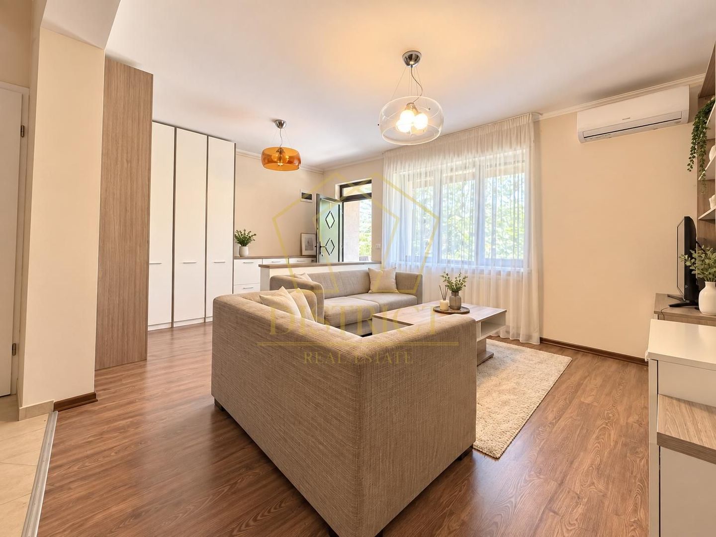 Apartament la casa cu 3 camere | Olimpia Stadion - Poză 3