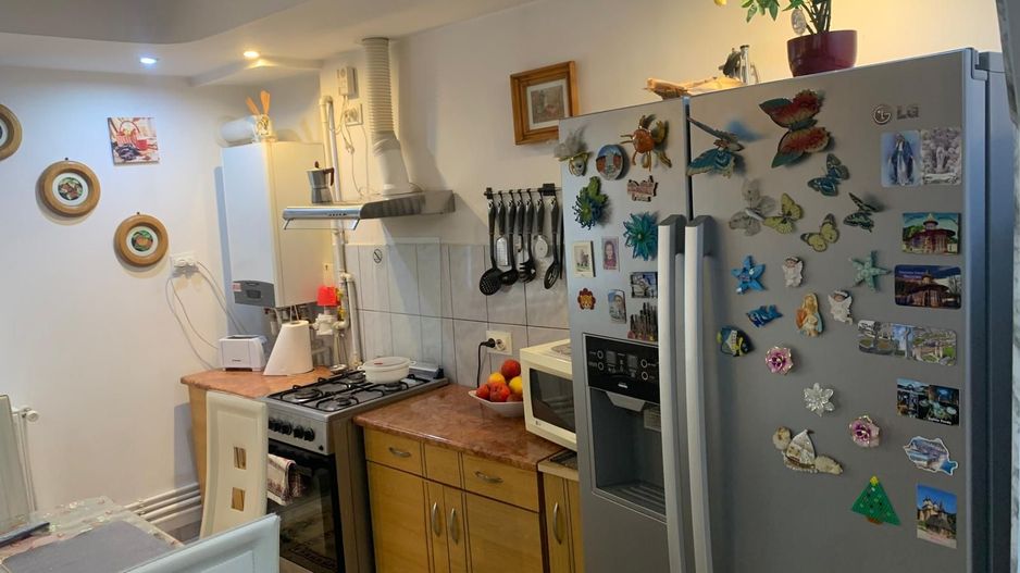 APARTAMENT DE VANZARE 3 CAMERE SIRET - Poză 12