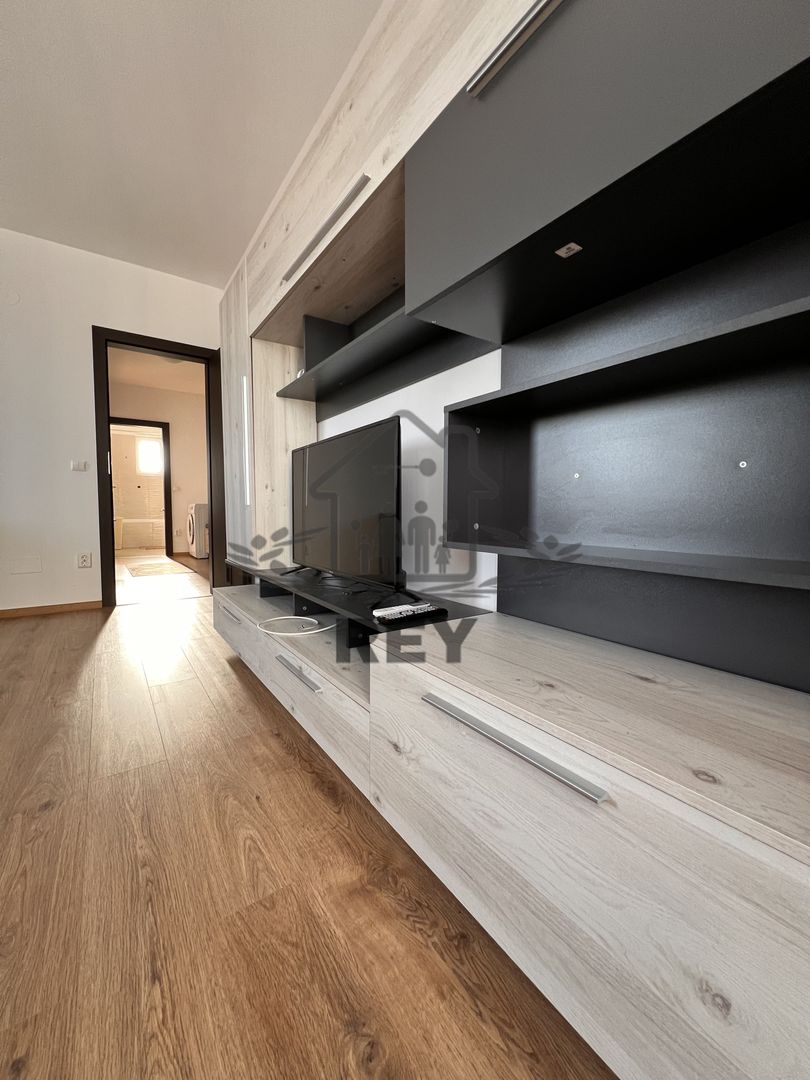 Ap. etaj 1,decomandat,2 camere,2balcoane,loc de parcare/Sibiu/Aeroport - Poză 3