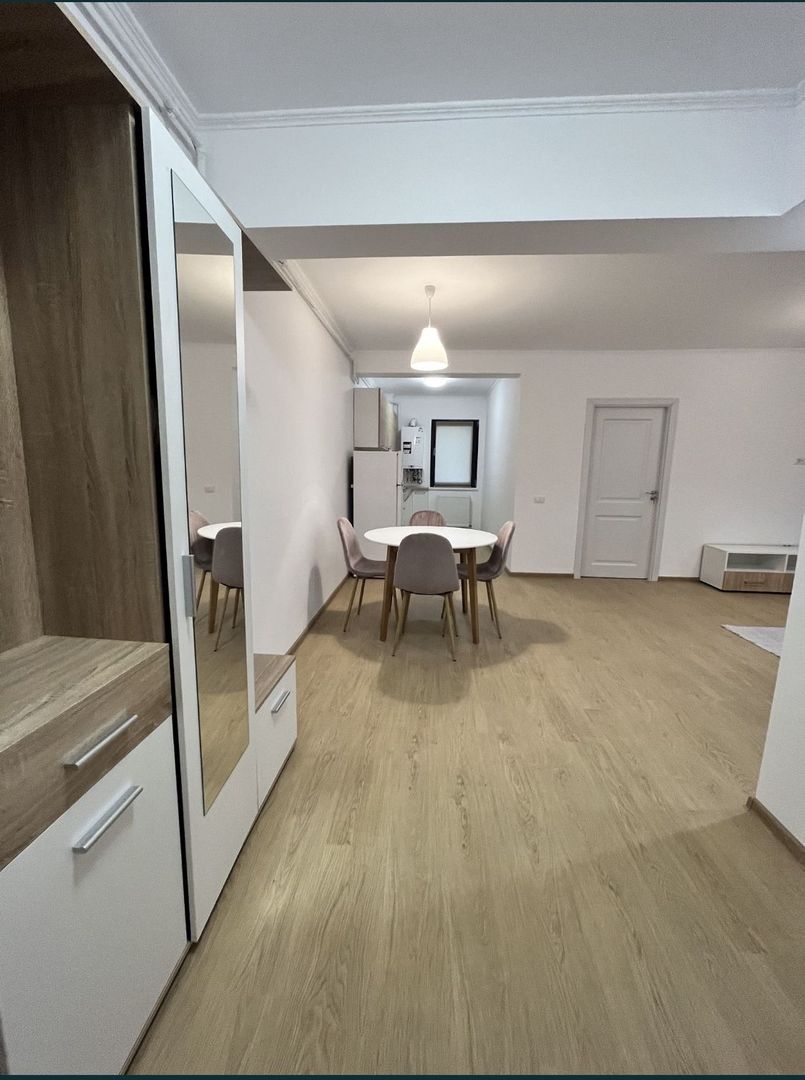 Apartament de vanzare - Poză 1