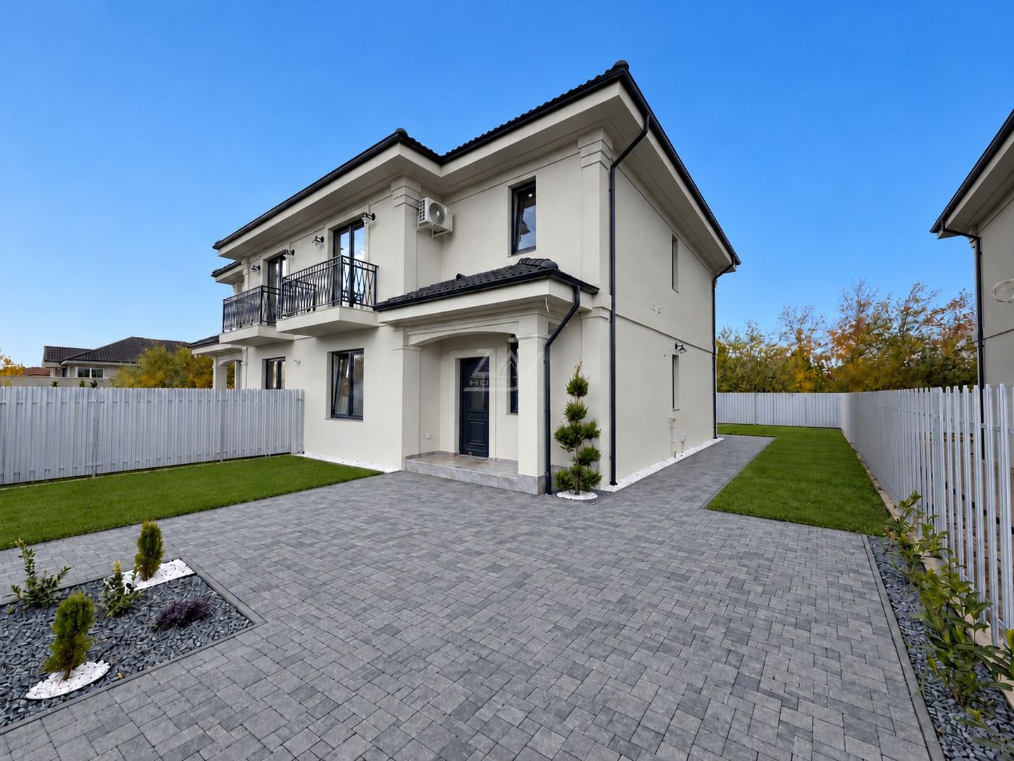 Duplex cu 5 camere - 3 bai. Finisaje Premium. Toate utilitatile. Asfalt. - Poză 1