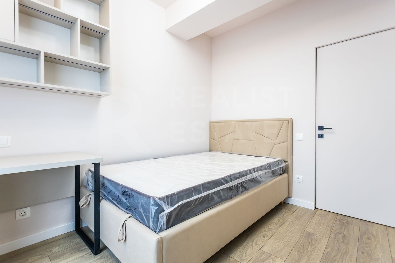 Vânzare apartament 2 camere,strada Alba Iulia, Buiucani. - Poză 18
