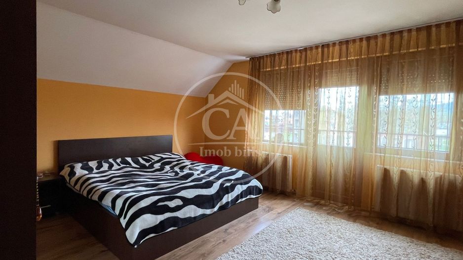 Casă de vanzare cu 3 camere în Cartierul Tineretului, Haieu, Bihor - Poză 16