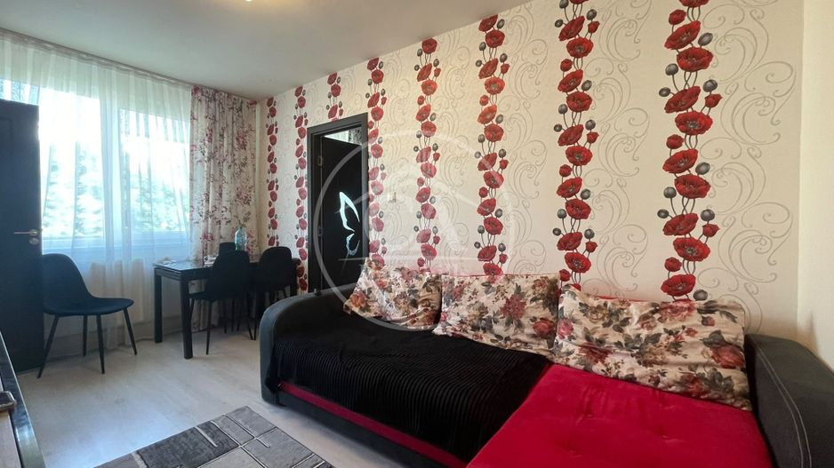 Apartament de vânzare cu 2 camere în zona Velența, Oradea - Poză 2
