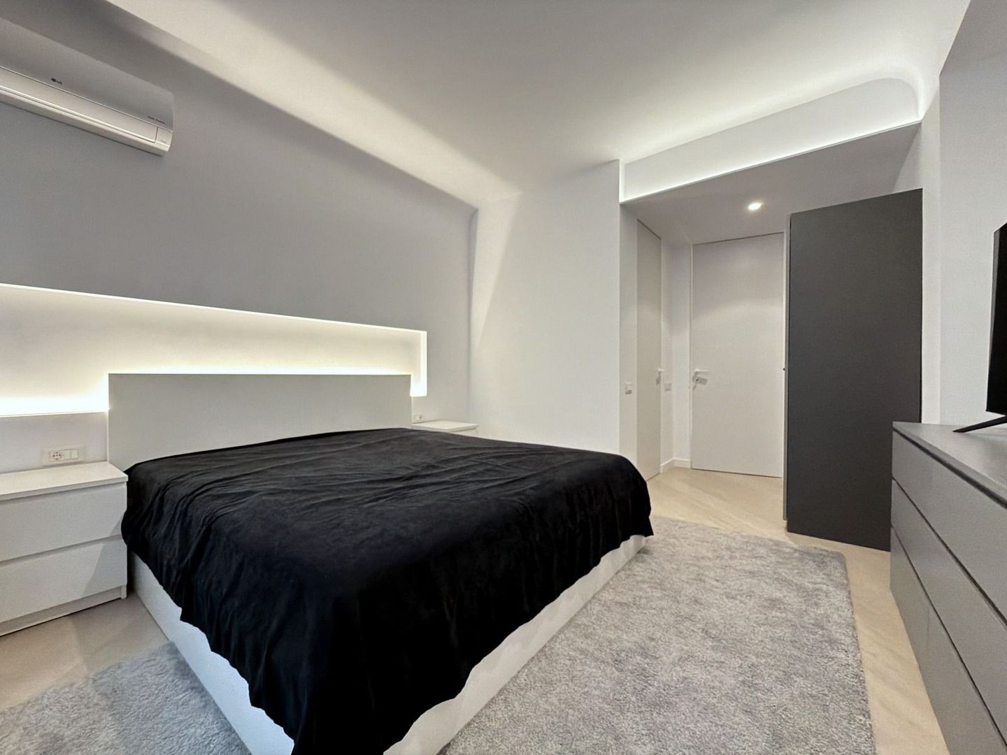 3 camere | parcare subterana | Cortina North Pipera-Aviatiei - Poză 8