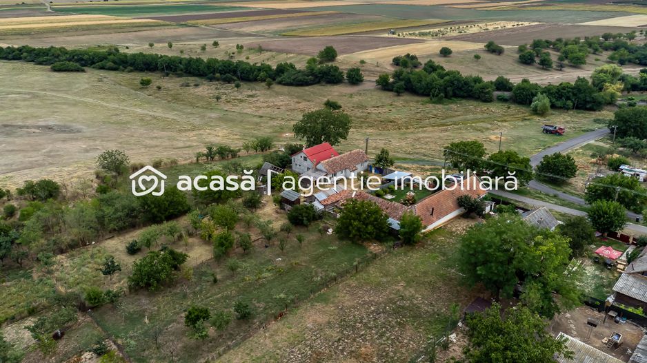 REZERVAT Casa din caramida cu teren generos in Felnac - Poză 7