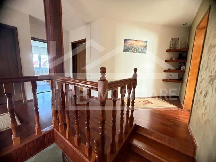 Casa cu 5 camere, 213mp, Zona Santana de Mures - Poză 13