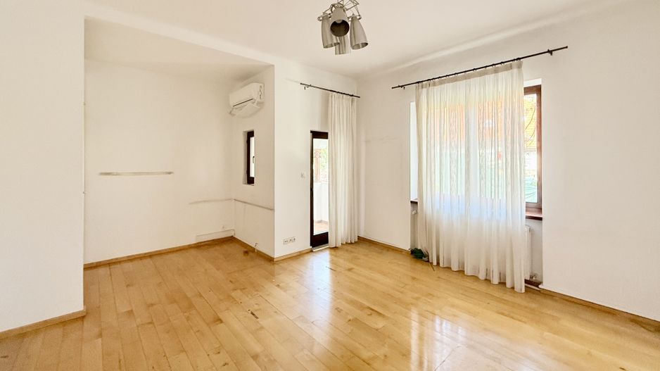 Vilă superbă | Cotroceni | 8 camere terasă și grădină - Poză 10