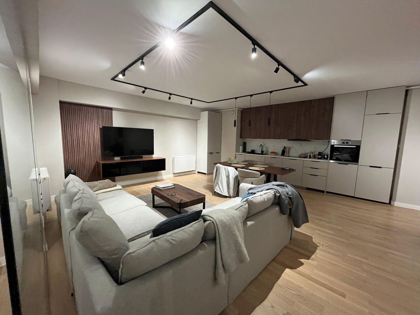 2 camere 92 mp | Upground | Pipera | Aviatiei | terasa 10 mp - Poză 1