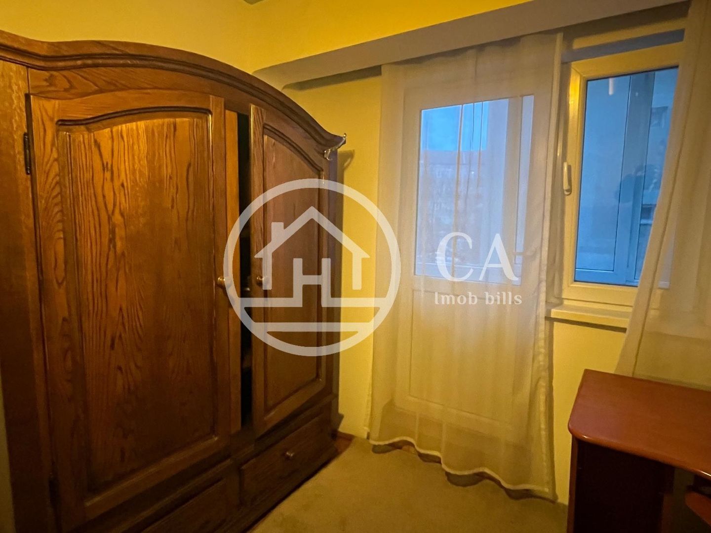 Apartament cu 4 camere de inchiriat în zona Calea Aradului, Oradea - Poză 10