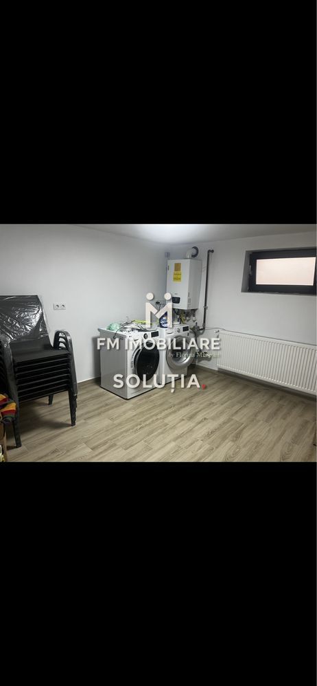 Casă/pensiune spațioasă în Berchez, Maramureș! - Poză 8