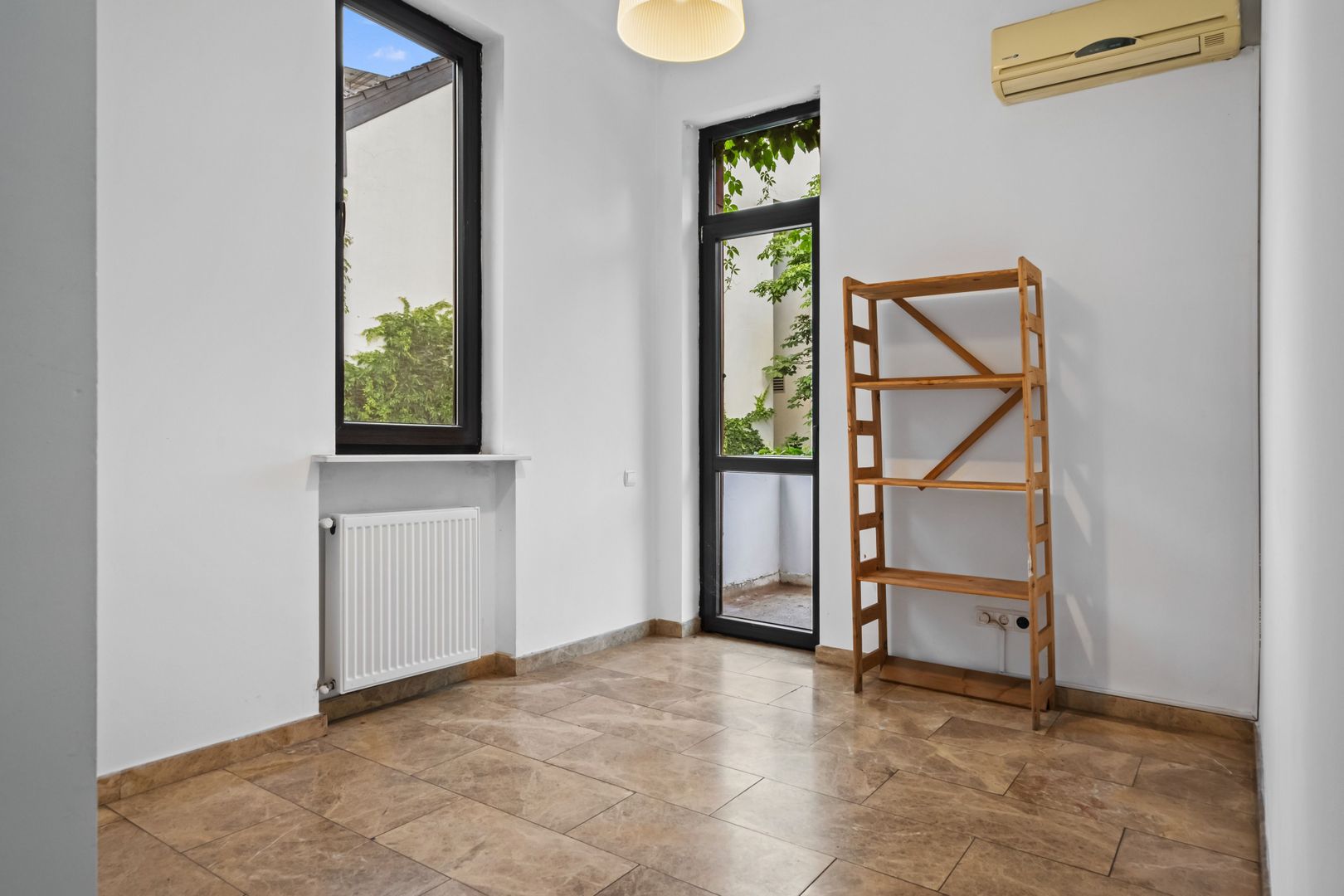 APARTAMENT 4 CAMERE ULTRACENTRAL - Poză 9