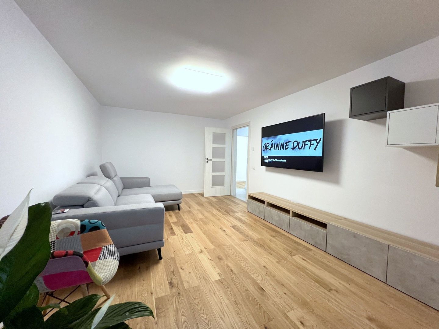 Aviatiei | 4 camere renovate | decomandat- langa metrou parc si scoala - Poză 1