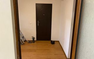 Nicolina - Cug - 4 Camere Decomandat -Etaj 3 - Bloc 1986 - Poză 8