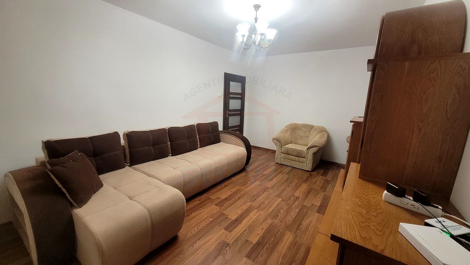 De închiriat apartament 2 camere  | Micro 16 | 🏢 - Poză 2