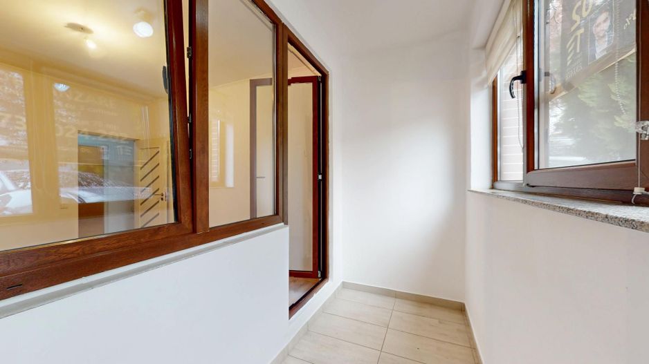 Apart. 3 cam. Decomandat. Demisol/4 in Drumul Bacriului ! - Poză 9