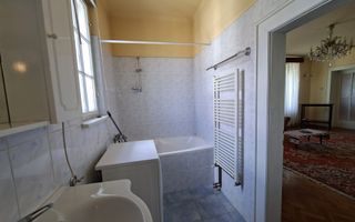 Apartament 4 camere 110 mp utili cu teren aferent si 2 bai Central - Poză 6