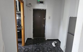 Apartament 2 camere in Rovine - Poză 5