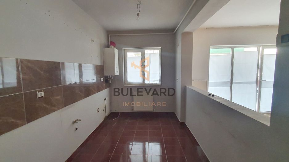 Apartament cu 2 camere+parcare, zona strazii Florilor! - Poză 4