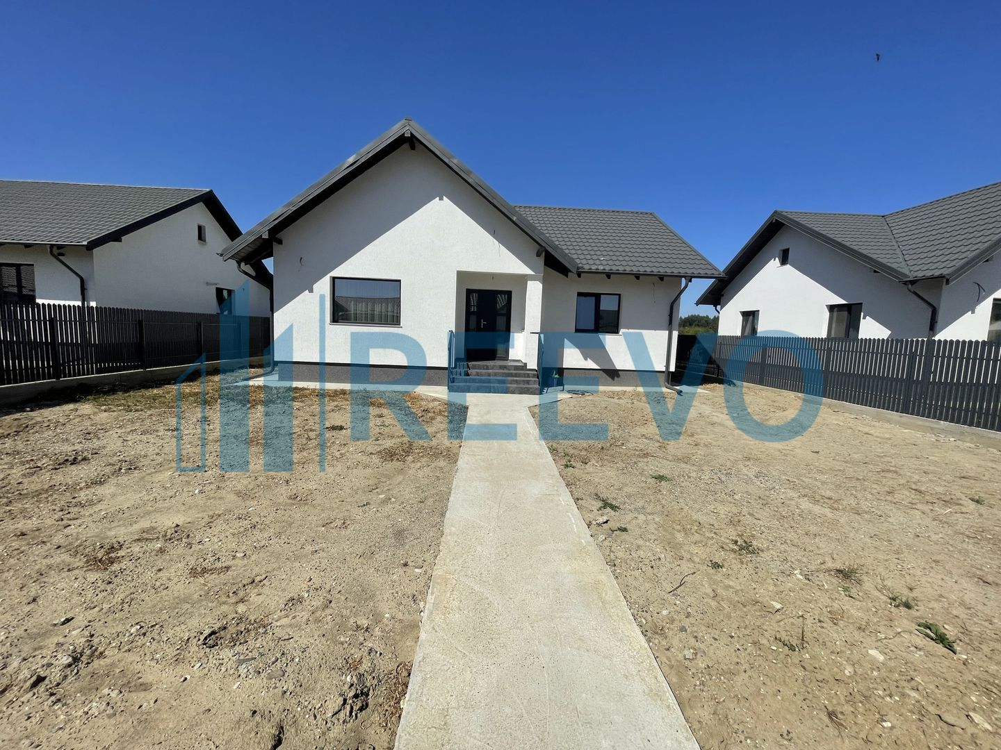 Casă de închiriat în Hemeiuș - Poză 15