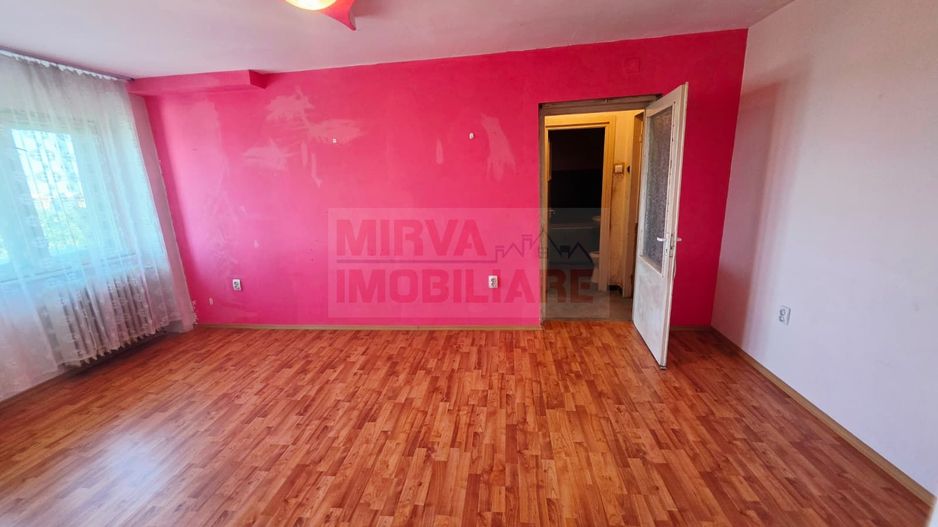 Apartament 2 camere de vanzare, Nord, bloc cu bulina - Poză 7