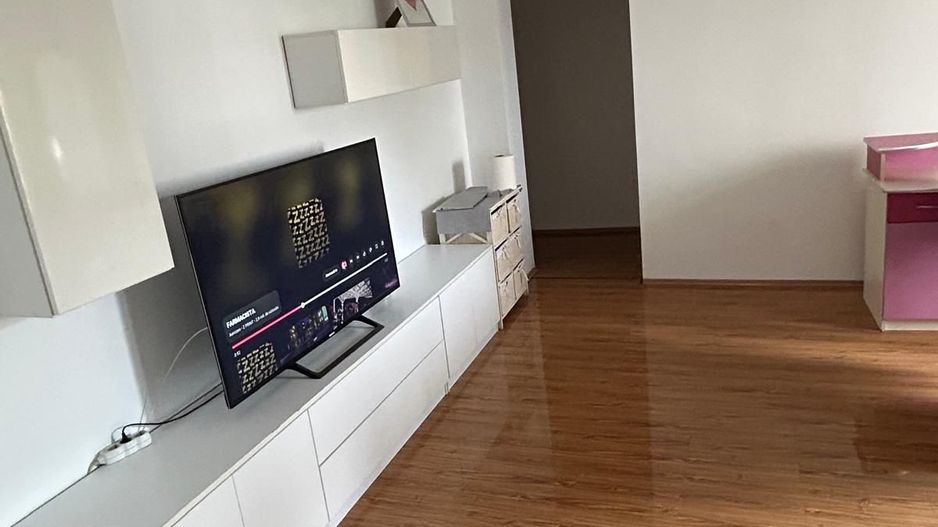 BRASADAS vinde ap 3 cam etaj 2/4 in Micro 16. - Poză 2