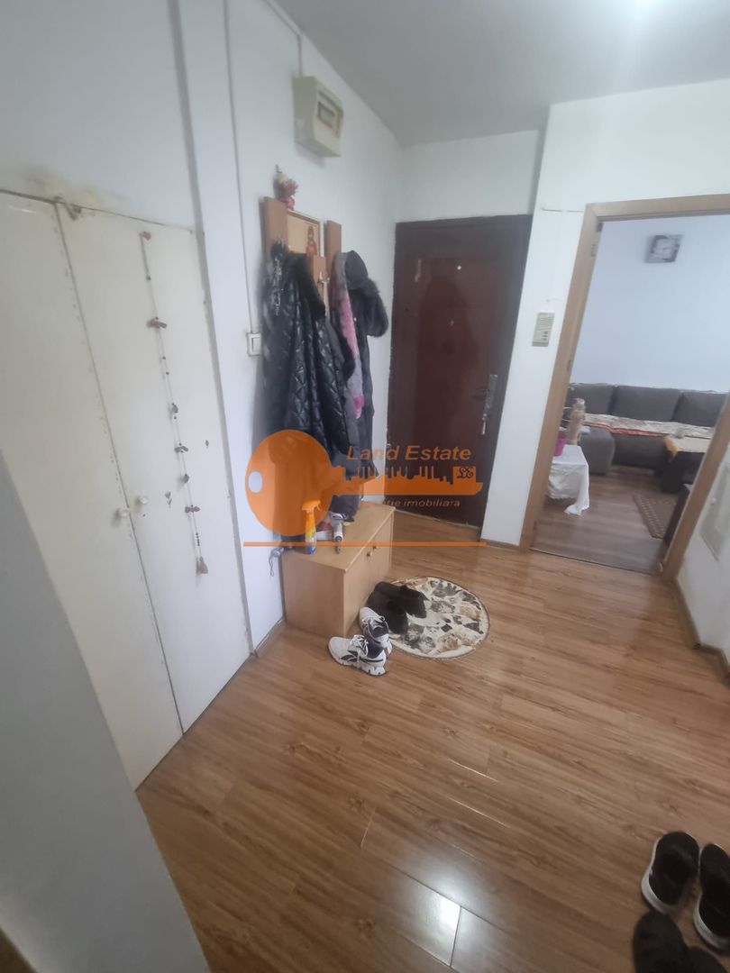 Apartament cu 3 camere la 8 minute de Metrou Crangasi - Poză 12