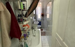 Locuinta din perioada antebelica in Armeneasca - Poză 11