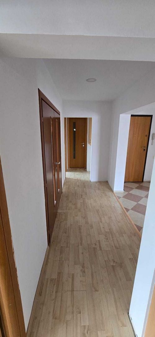 Apartament 4 camere 13 Septembrie Sebastian 100m hol in H etaj 7/8 - Poză 1