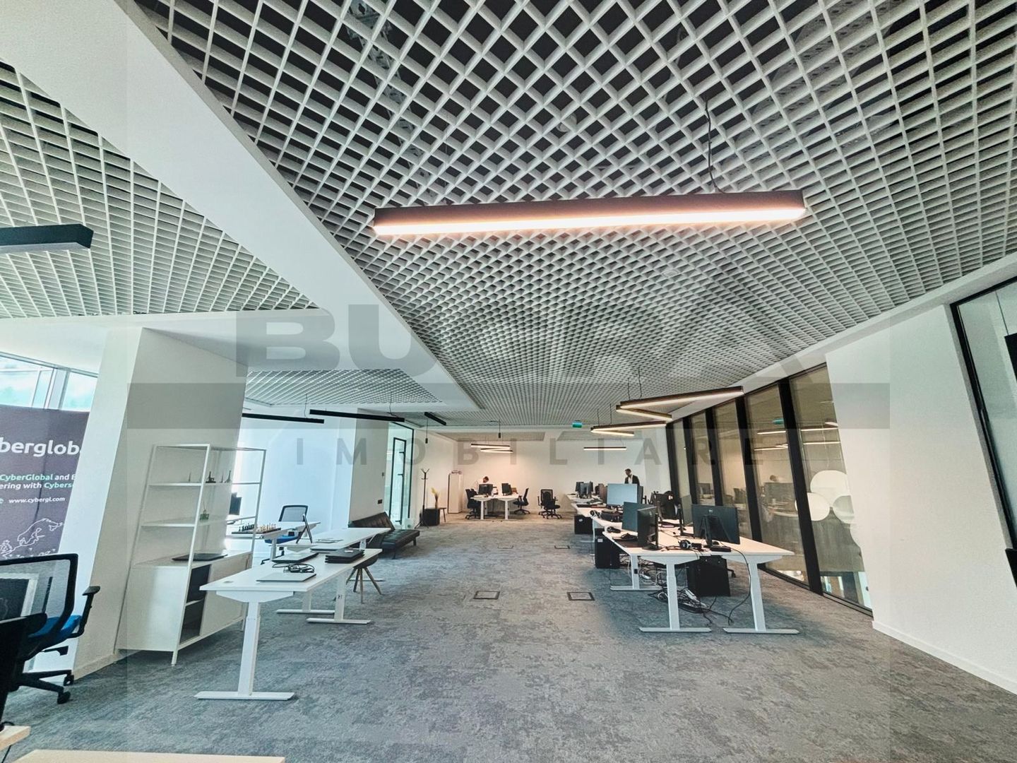 Spatiu de birou premium 335 mp - zona Brancusi - Poză 3