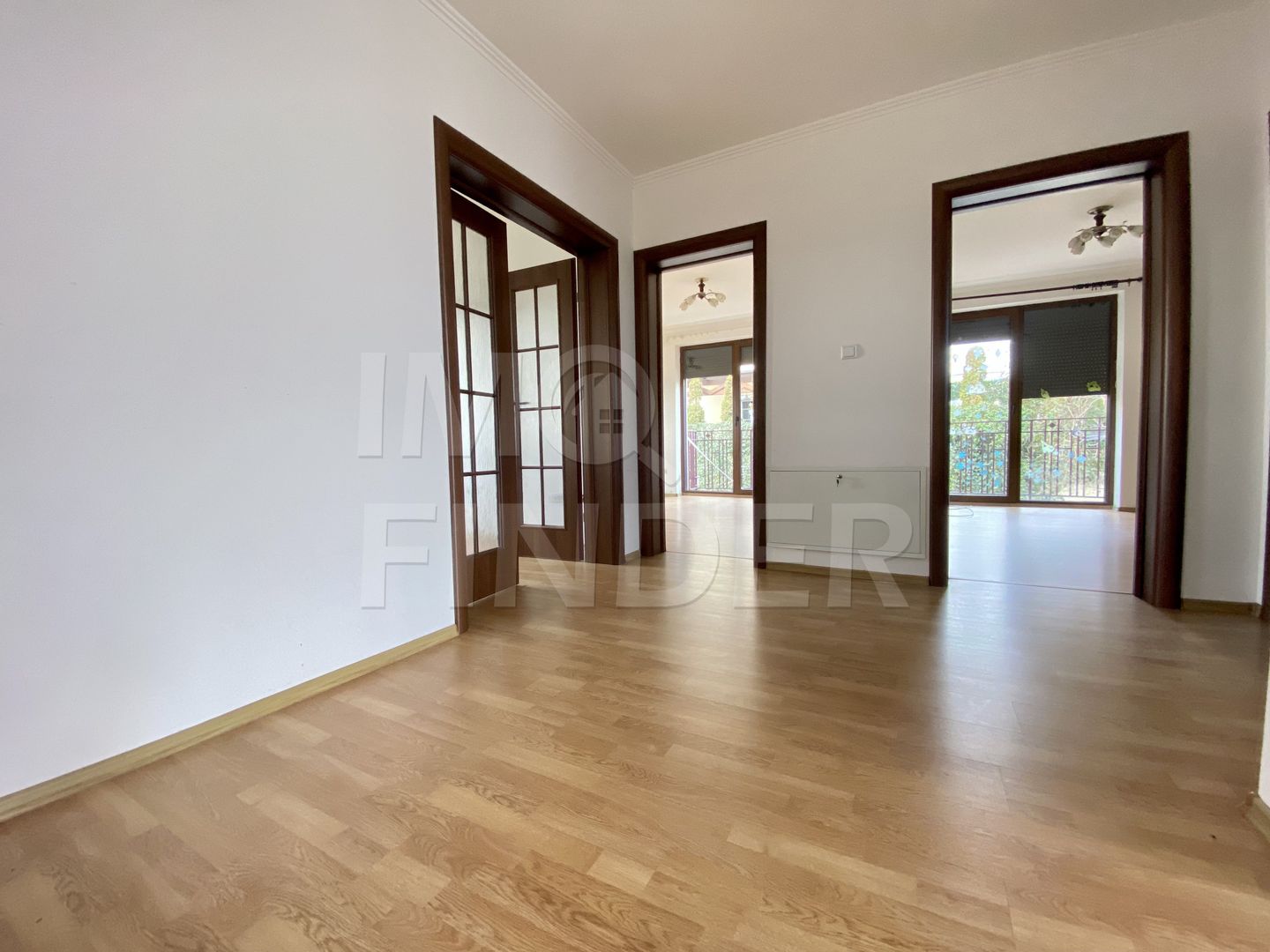 Casa individuală Buna Ziua, zona Grand Hotel Italia, teren 516 mp - Poză 12