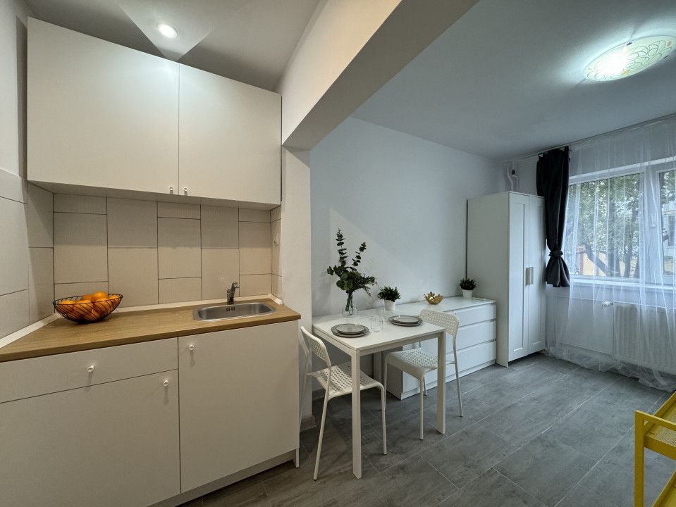 Garsoniera renovata si mobilata, Complex Studentesc, Daliei, Etaj 1. Comision 0 - Poză 4