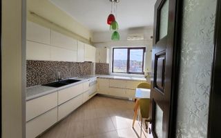 Apartament 3 camere de vânzare | Râmnicu Vâlcea, Central - Poză 1