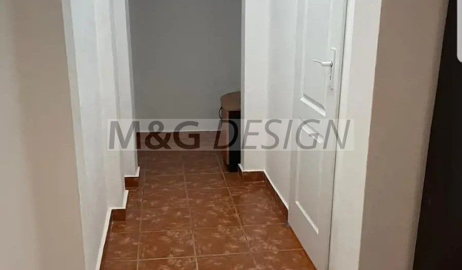 Etaj 2 Sagului 2 camere - Poză 3