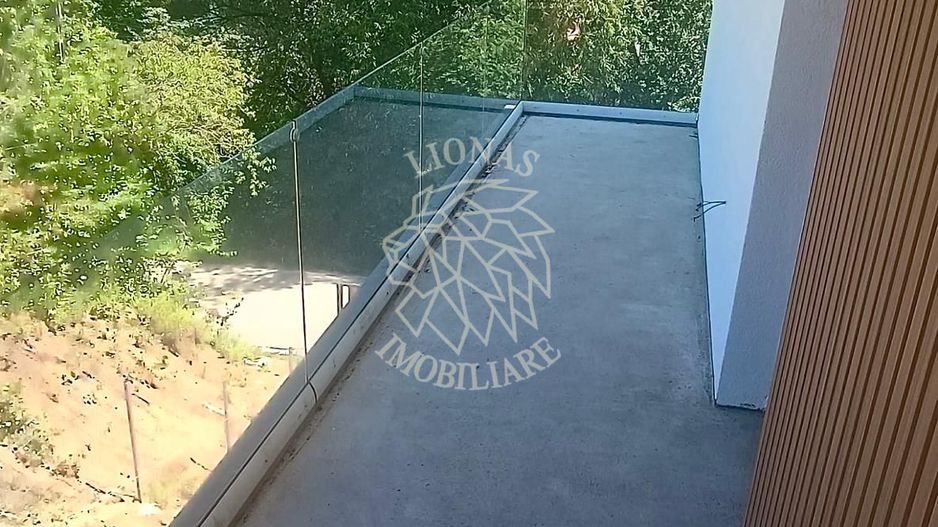 2 Case in Duplex 4 camere 125 mp-curte-terasa 37 mp -garaj-Tauti - Poză 1