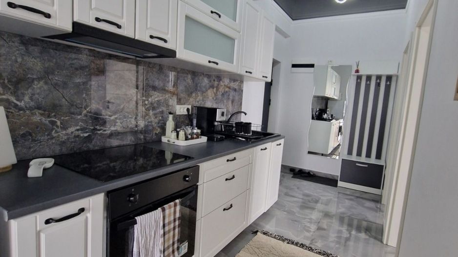 Apartament 2 camere cu terasa de 10 mp - Mamaia Nord - Ocazie - Poză 3
