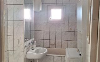 BRASADAS vinde ap 2 cam etaj 4/4 in Carpati 2. - Poză 9