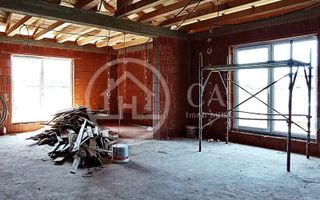 Casa de vanzare cu 4 camere in zona Santandrei, Oradea - Poză 4